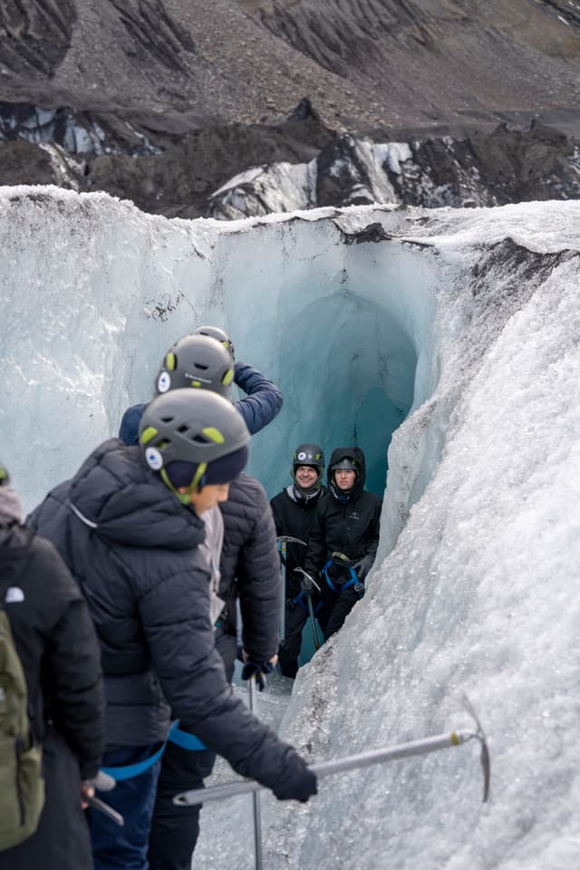 solheimajokull-glacier-hike