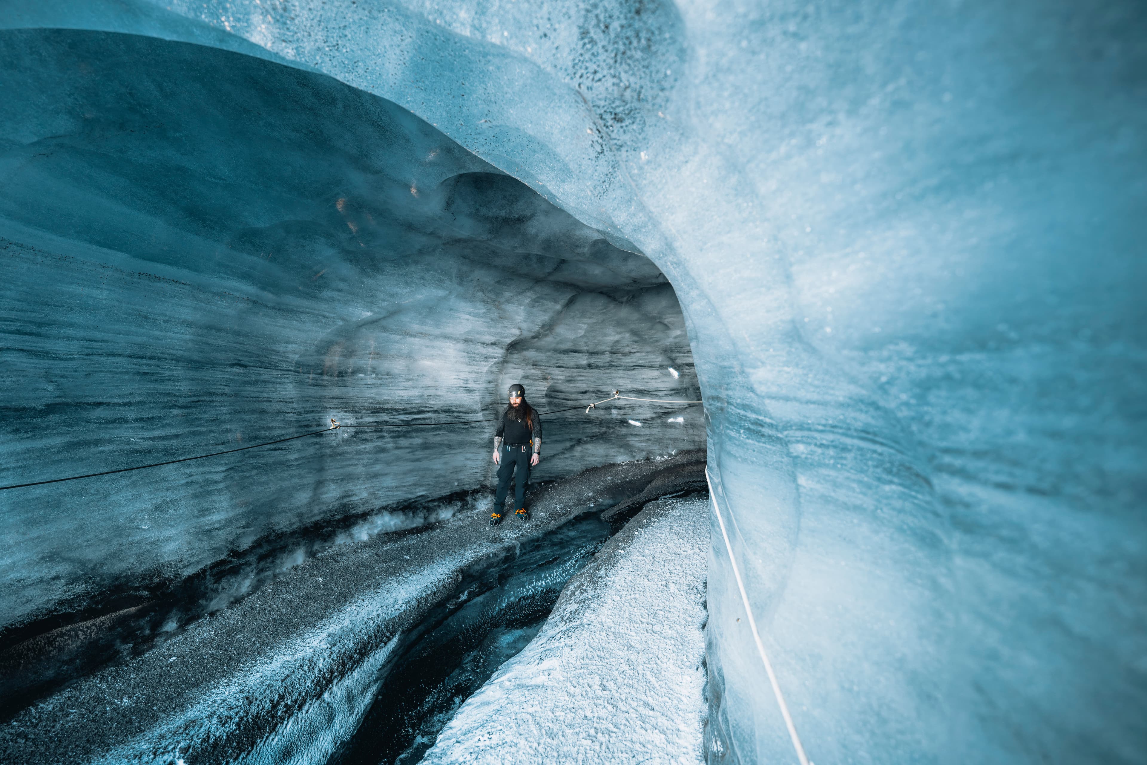 katla-ice-cave