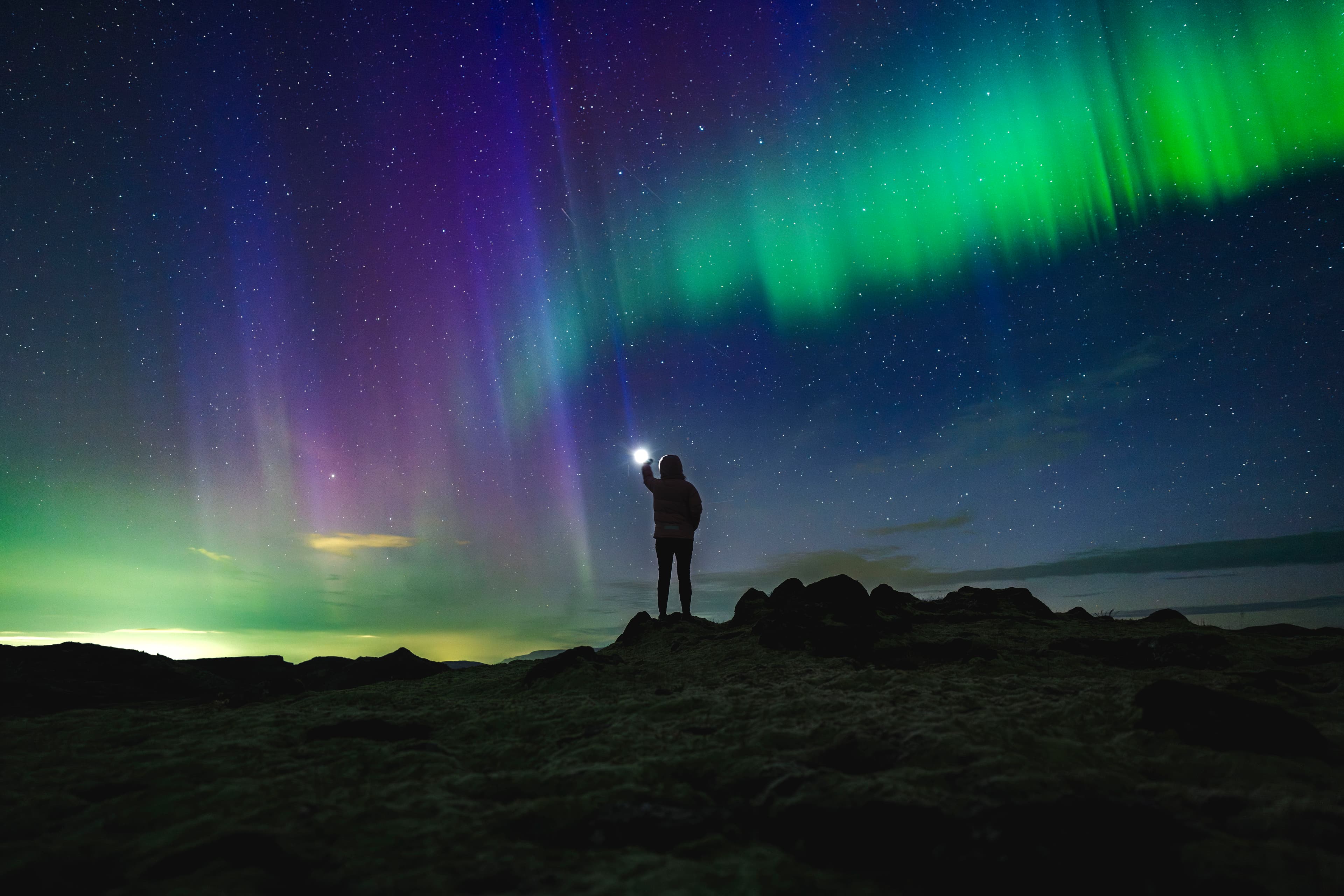northern-lights-hengill