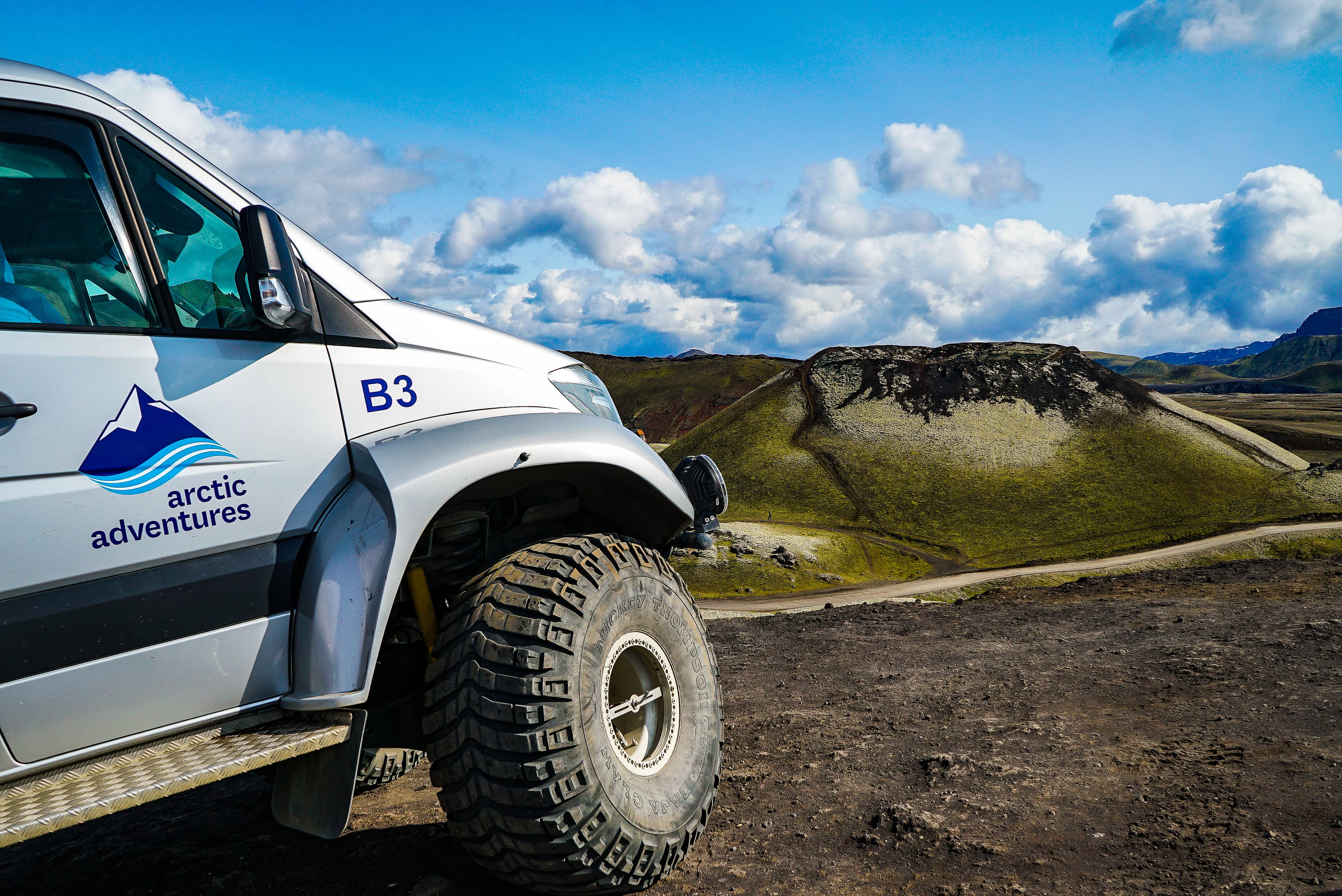 landmannalaugar-jeep-tour