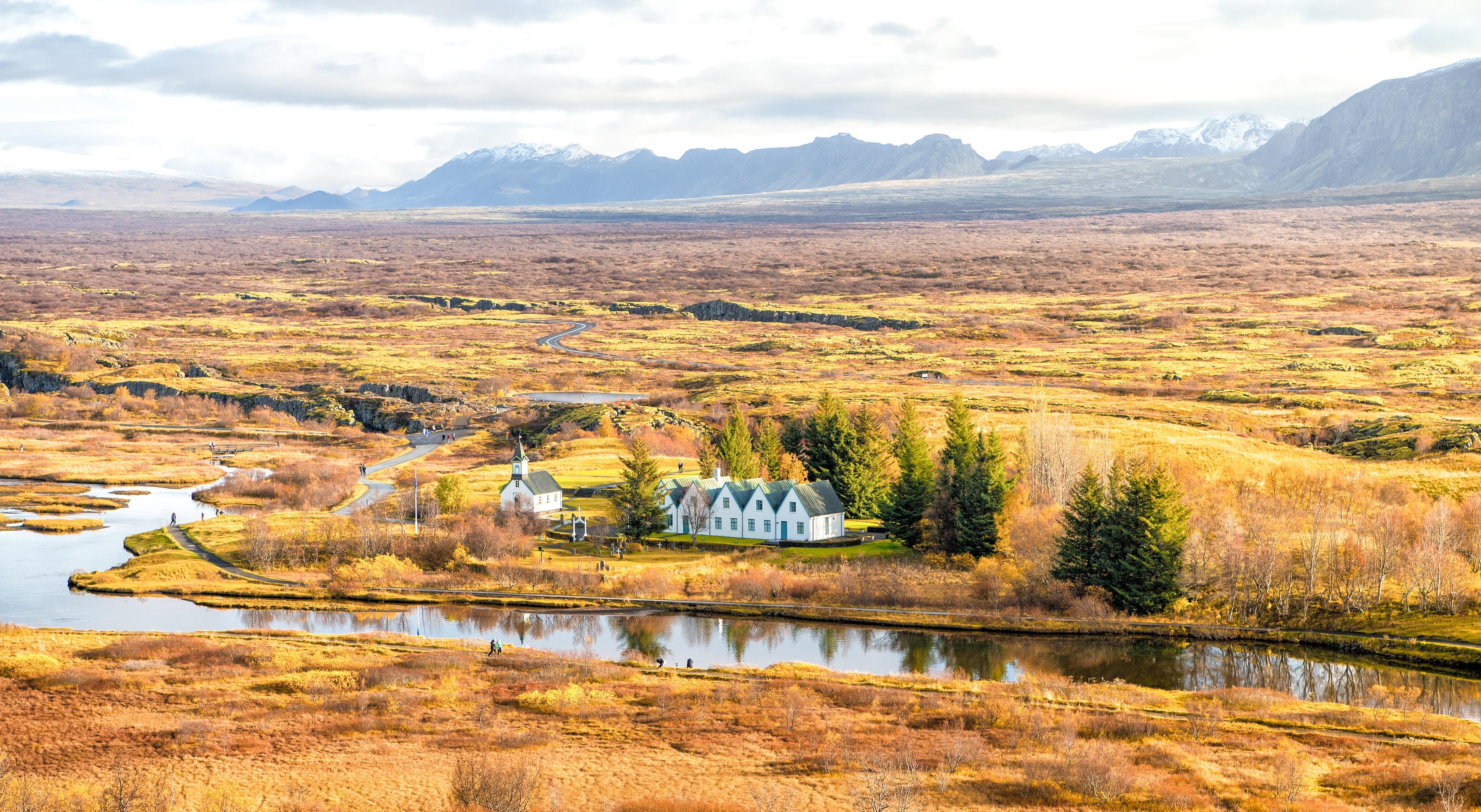 plain-thingvellir-national-park
