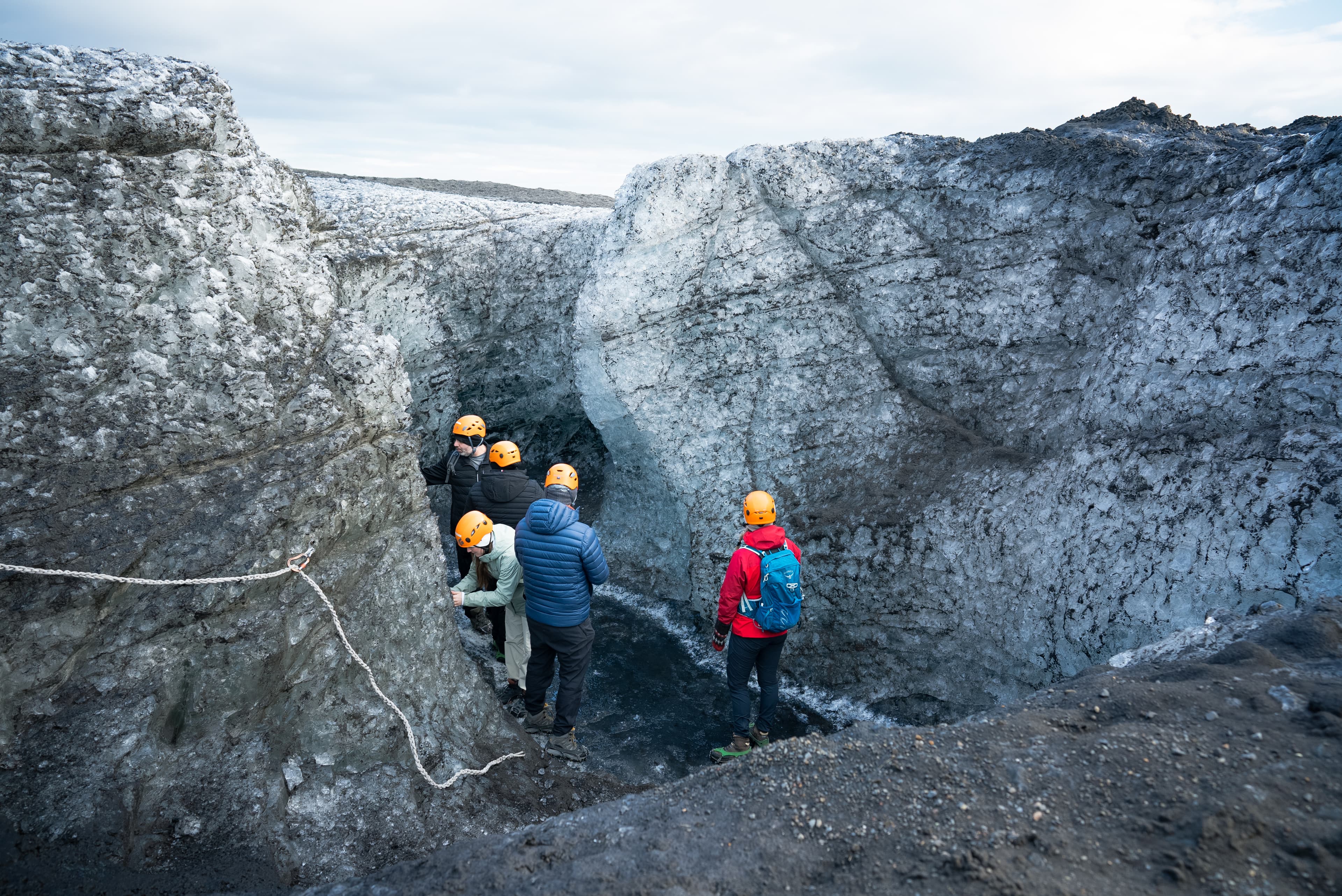 tourists-near-crystal-ice-cave