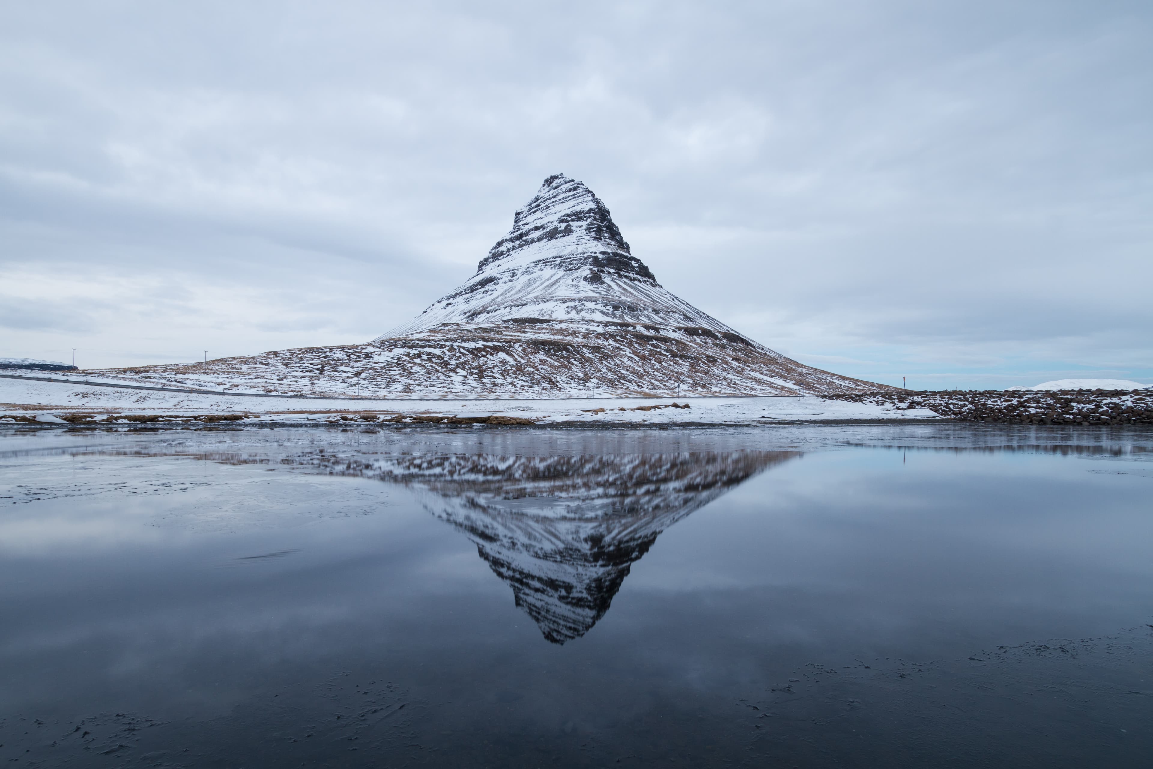 kirkjufell-winter