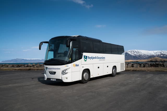 airport-transfers-in-iceland