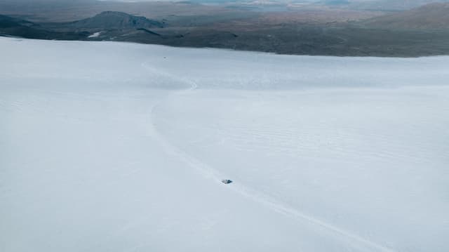 Glacier - Truck - 5 - drone