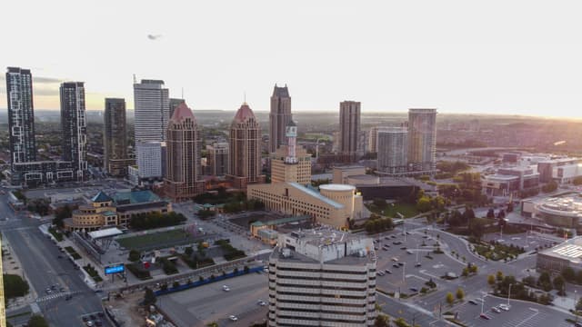 Mississauga City Attraction 5