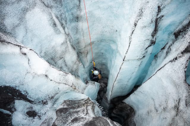 Solo-iceclimbing-04581