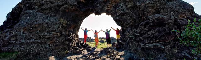 h-dimmuborgir-rocks-iceland