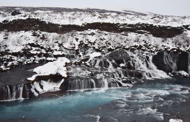 Arctic-Adventures-Hraunfossar-1