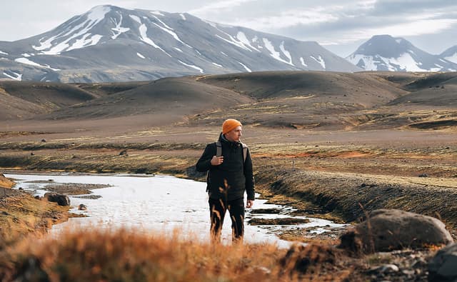 t-solo-travel-in-iceland
