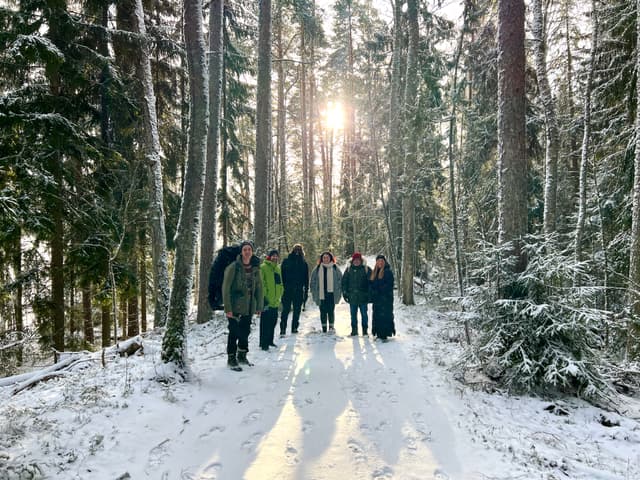 winter-wonderland-group-tour-finland
