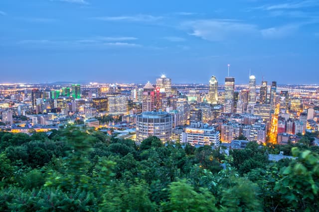 Scenic Montreal Night Tour 11