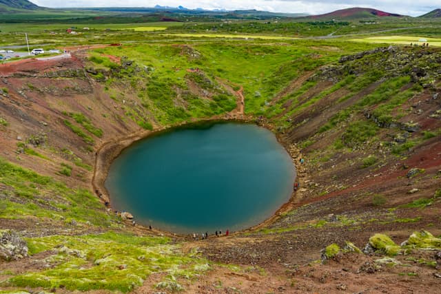 Golden-circle-superior-1-16