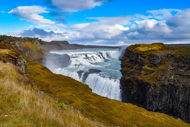 gullfoss-autumn
