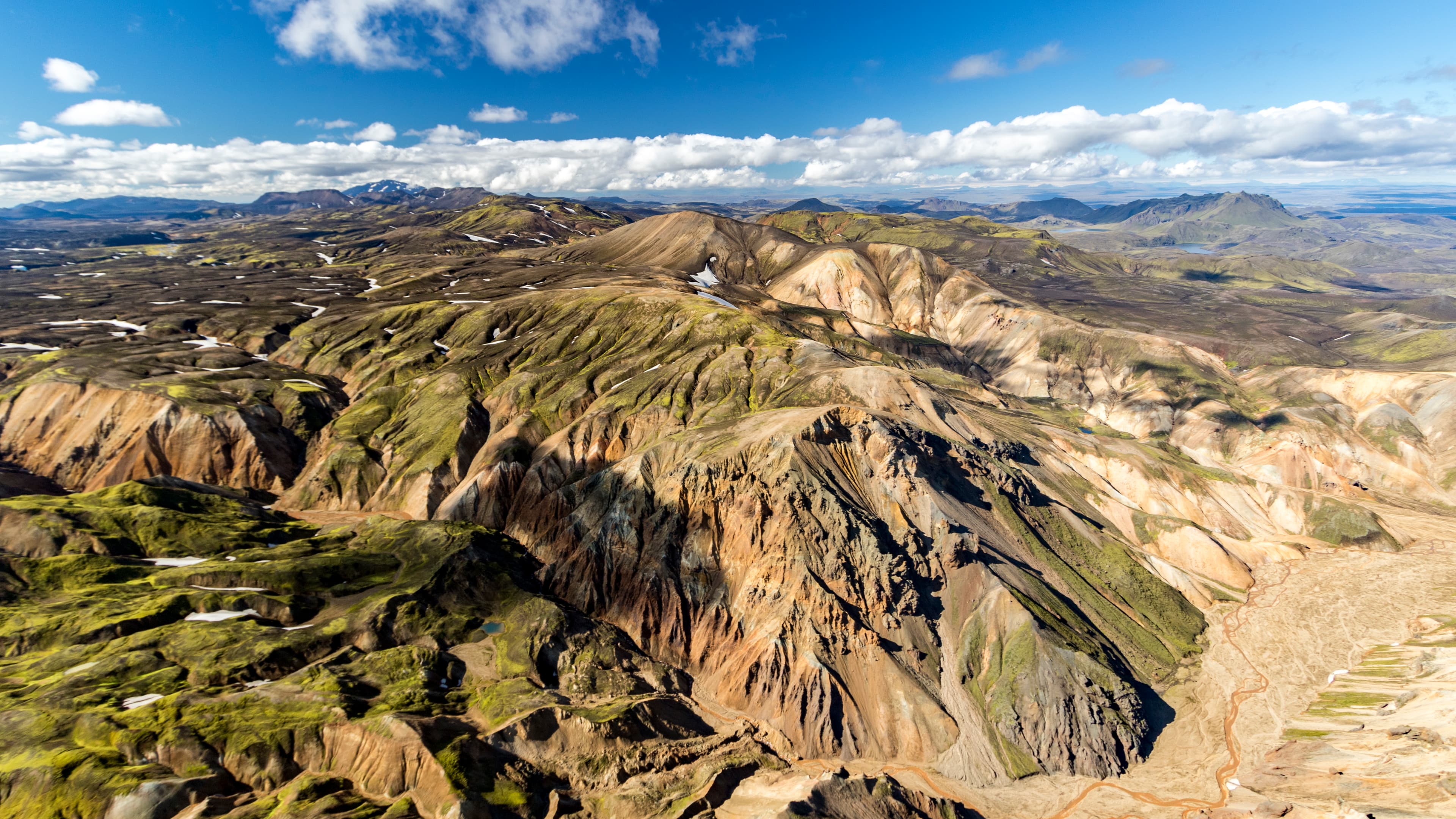 LandmannalaugarAbove3