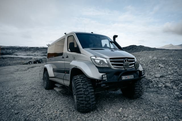 super-jeep-tours-crystal-ice-cave