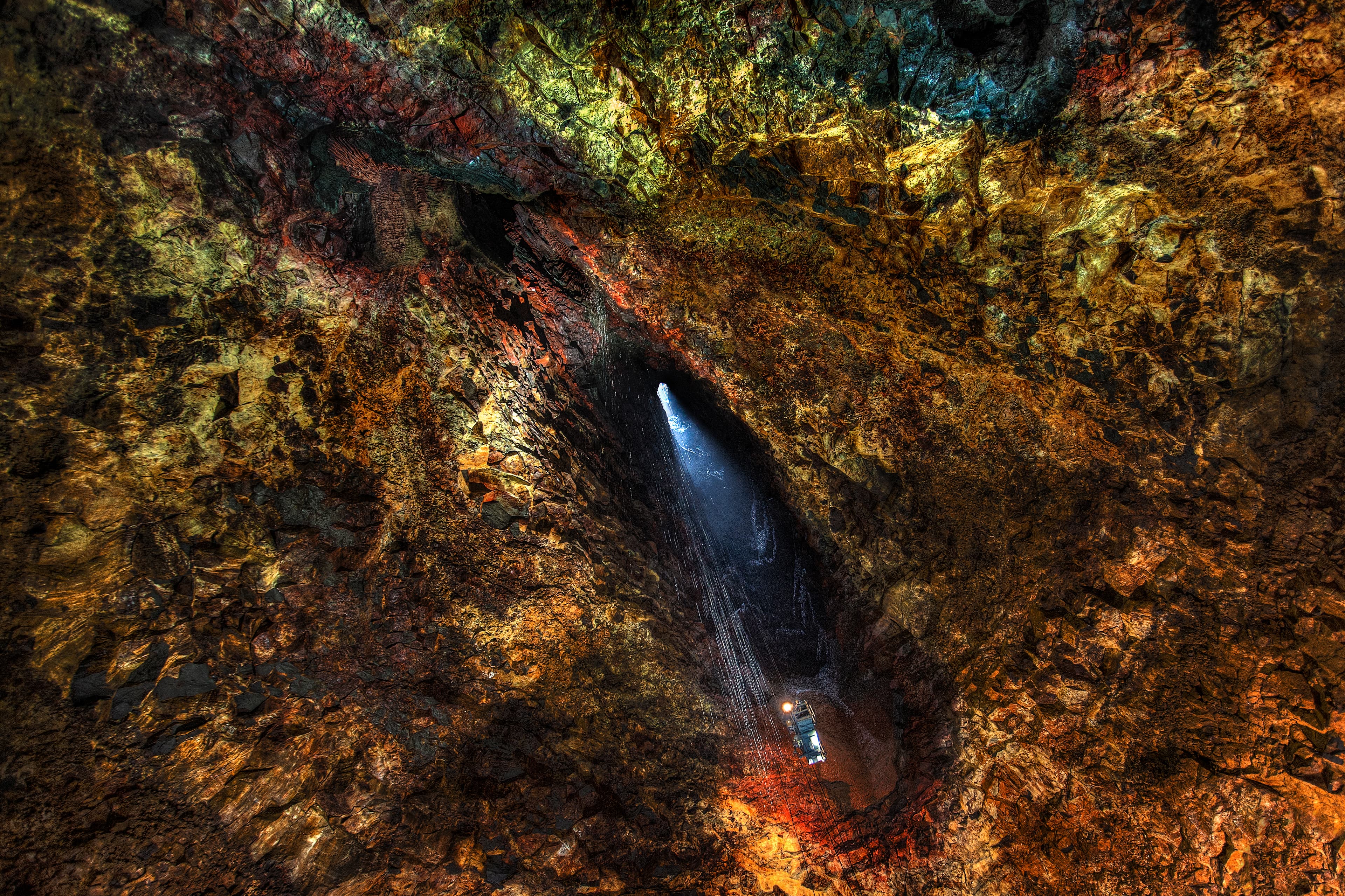 Thrihnukagigjur-Magma-Chamber