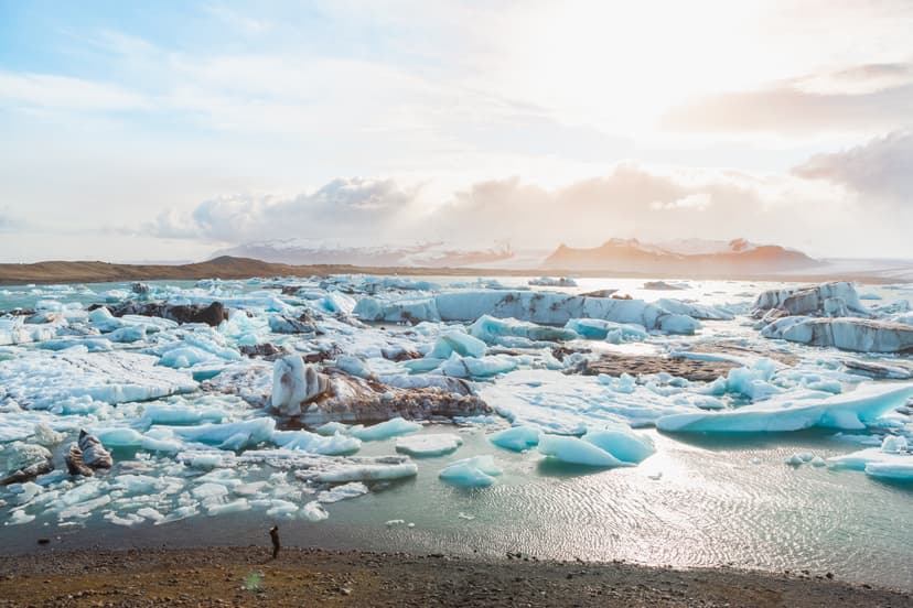 Jokulsarlon-glacier-lagoon-12