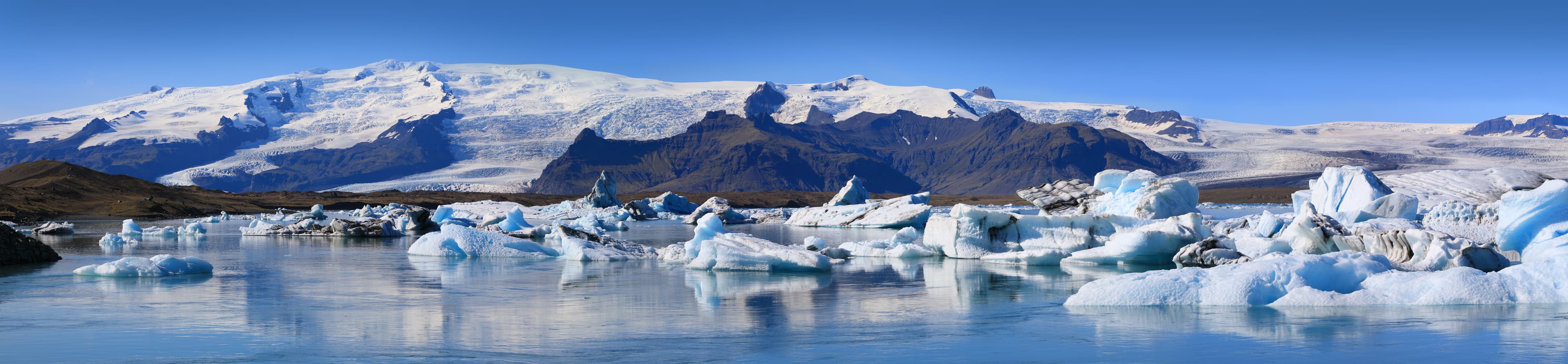 Glacial lake Jokulsarlon, Iceland