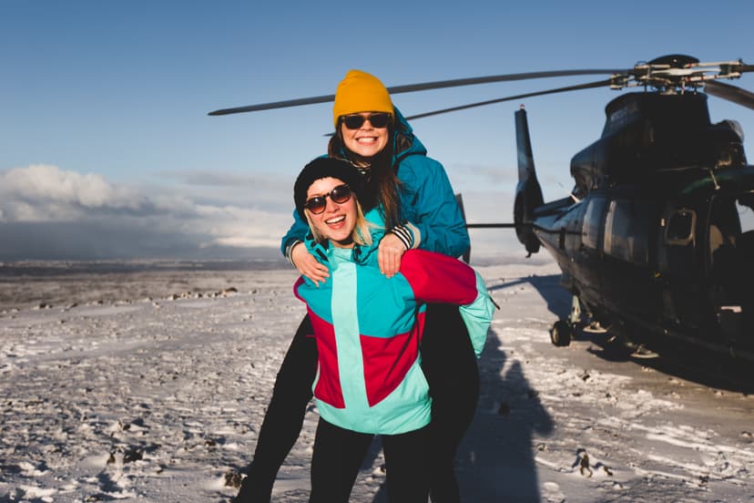 Helicopter-tours-iceland