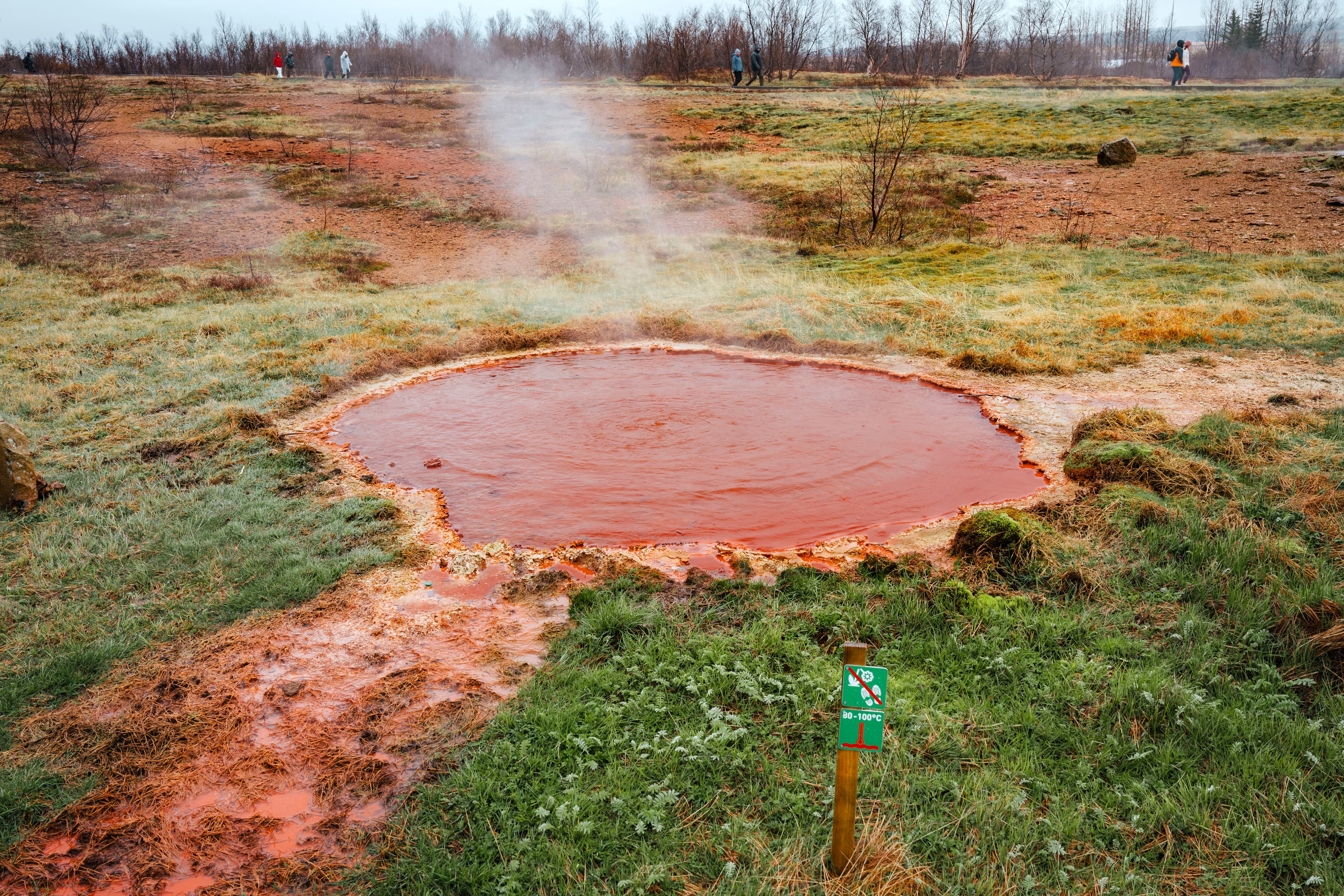 golden-circle-april