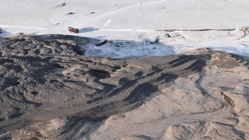 Monster-truck-on-glacier
