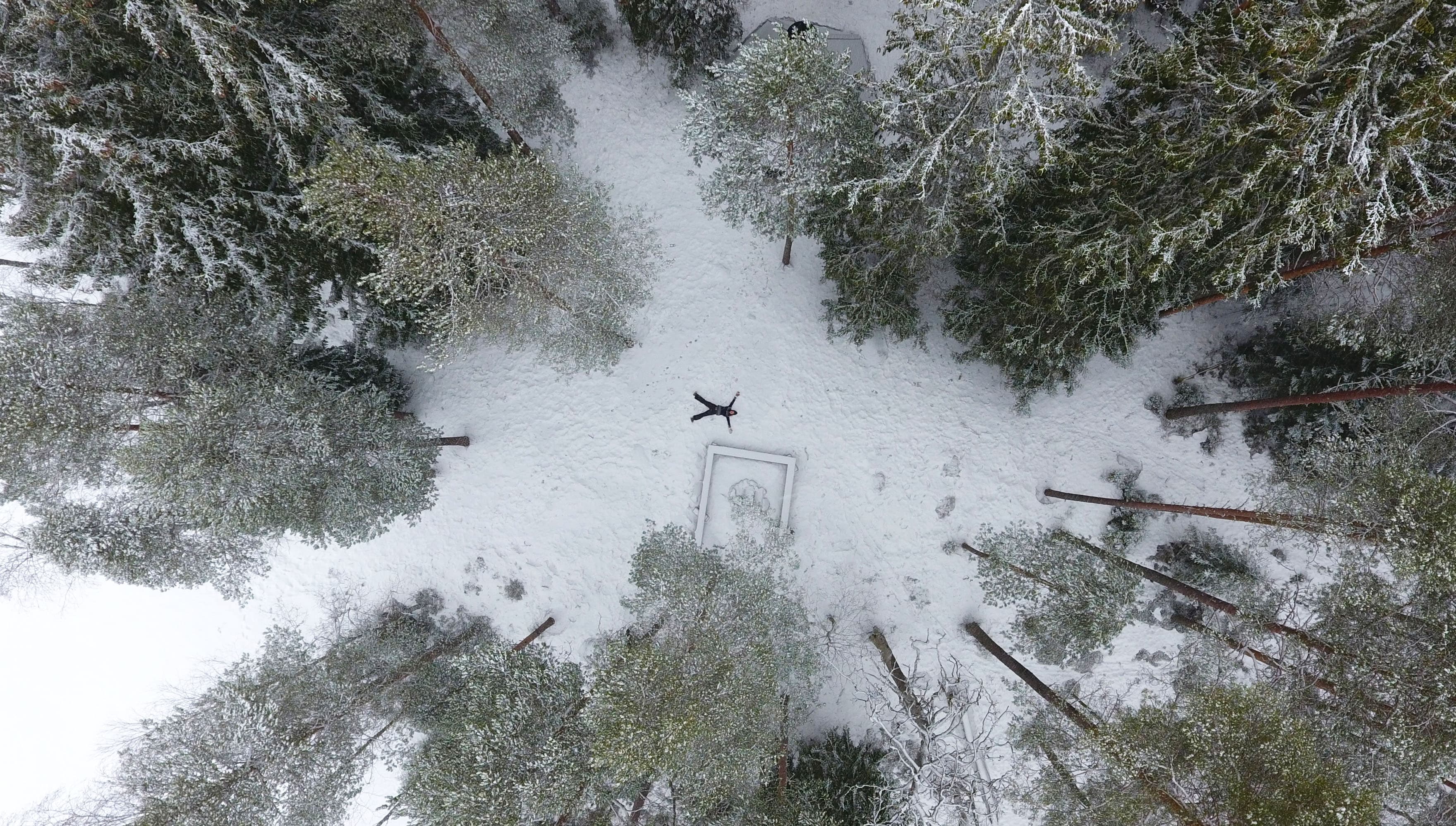 winter-wonderland-aerial-view