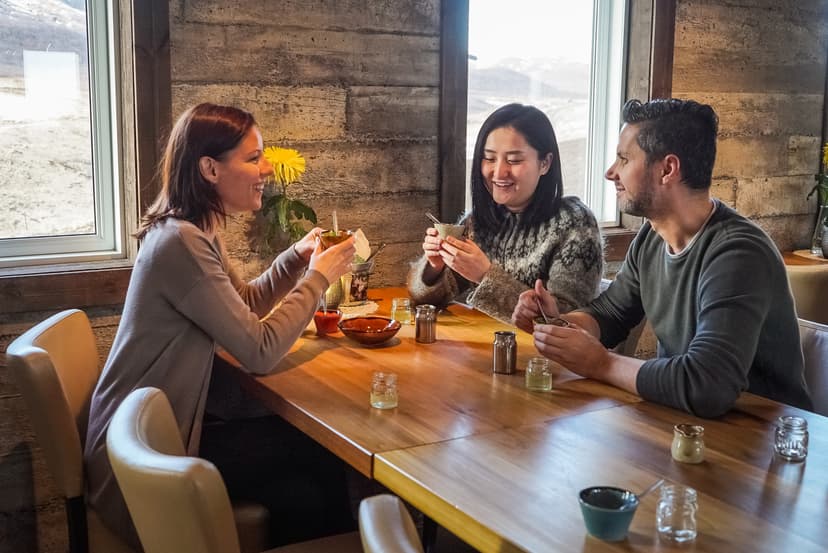 Food-tour-iclenad