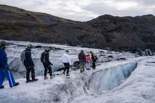 solheimajokull-glacier-hike