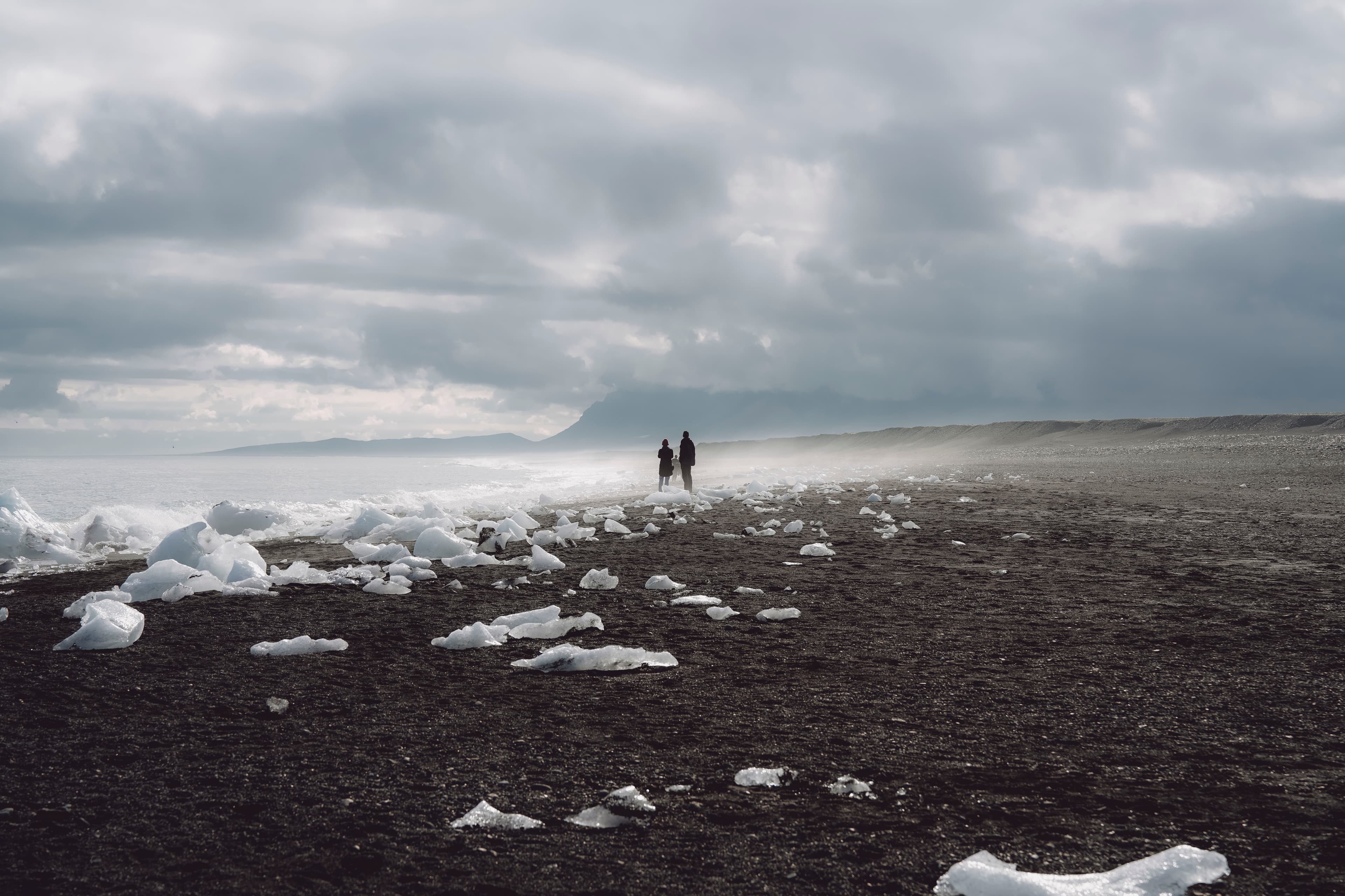 glacierlagoon-diamond-beach