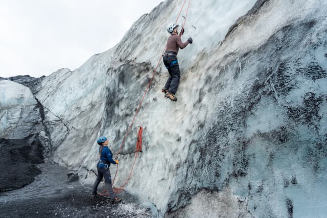Solo-climbing-0850