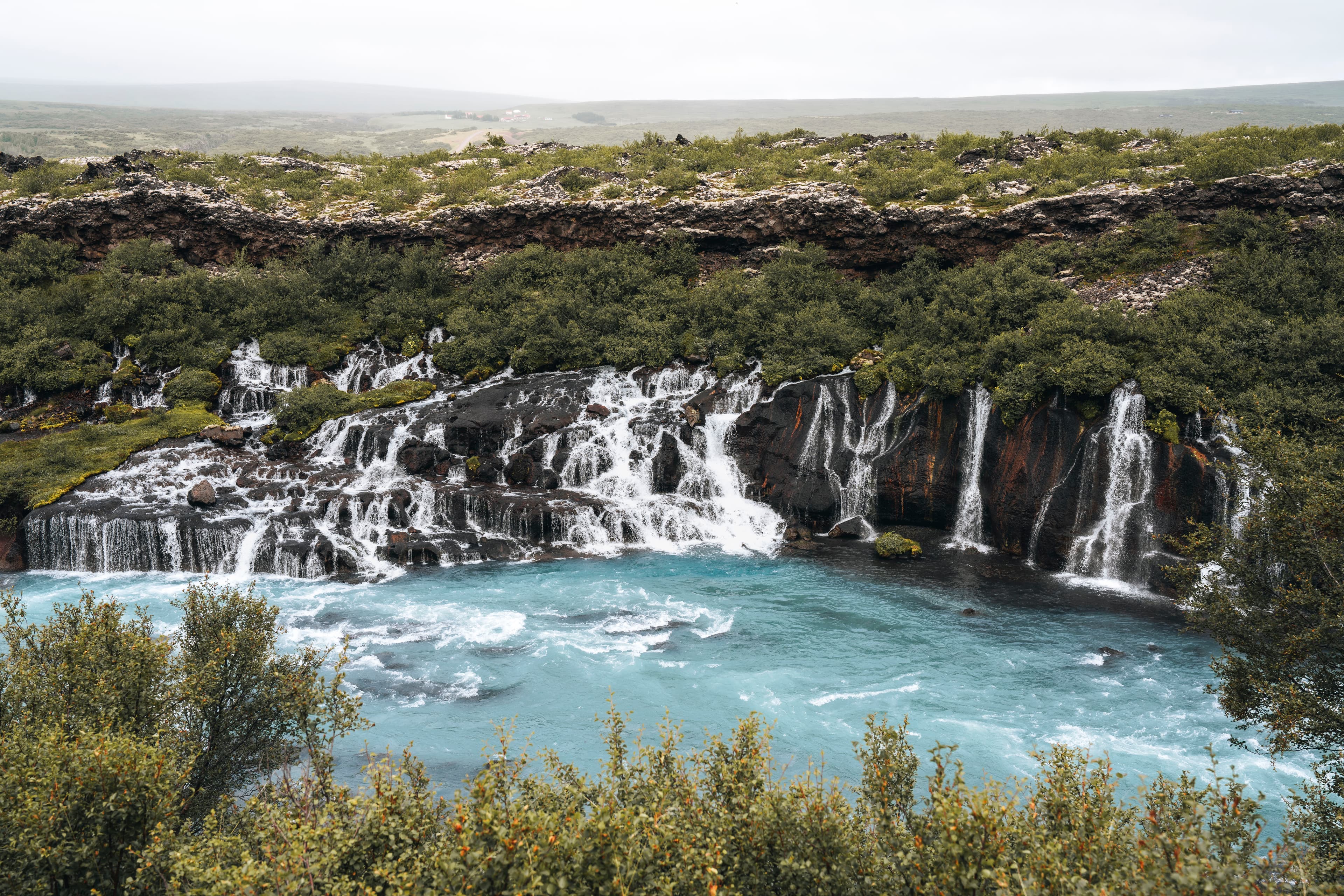 borgarfjordur-hraunfossar