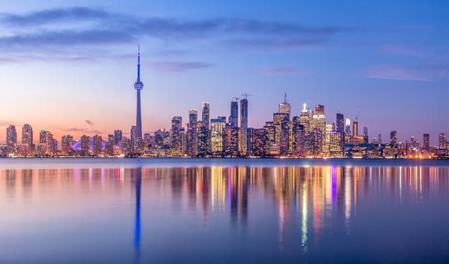 Scenic Toronto Night Tour 2