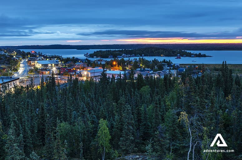 yellowknife-night-panorama-canada