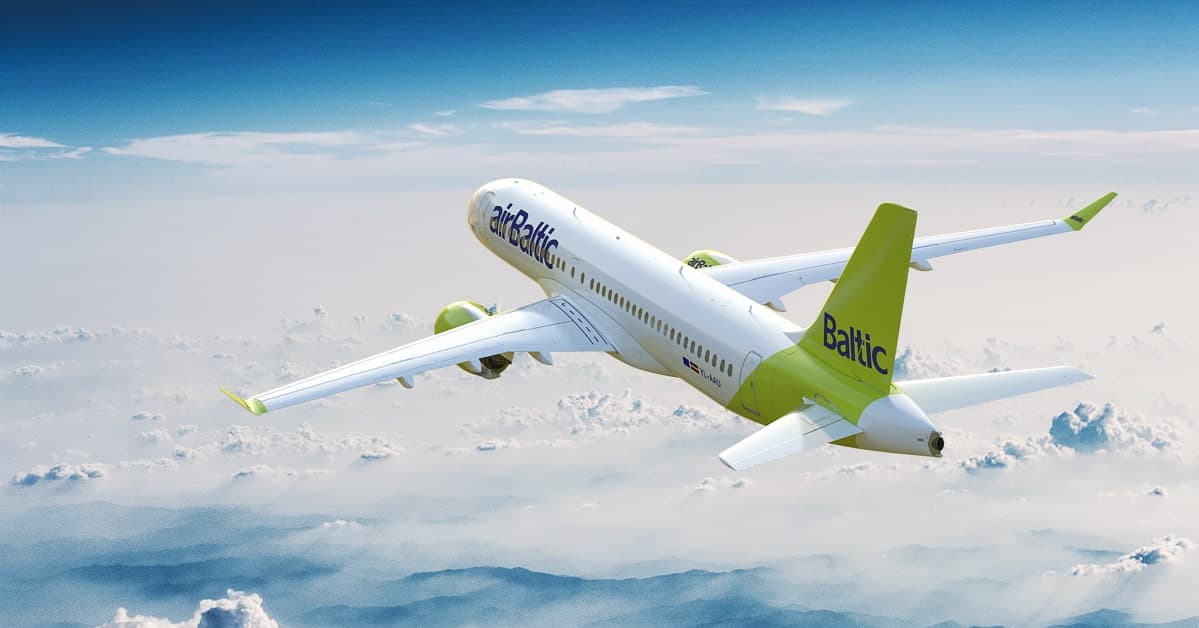 airBaltic-plane-flying-in-the-sky