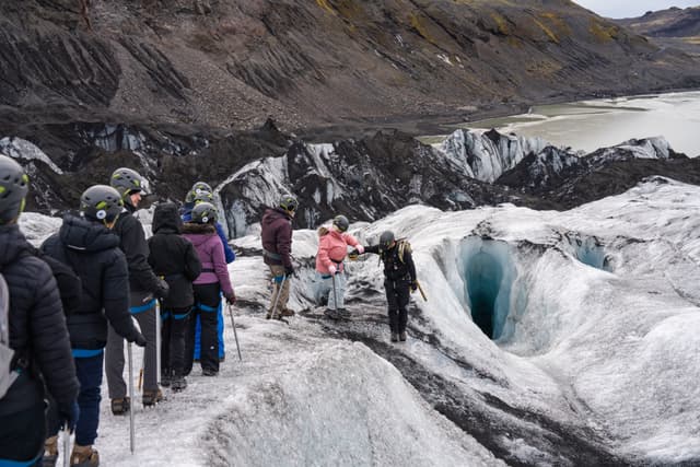 solheimajokull-glacier-hike