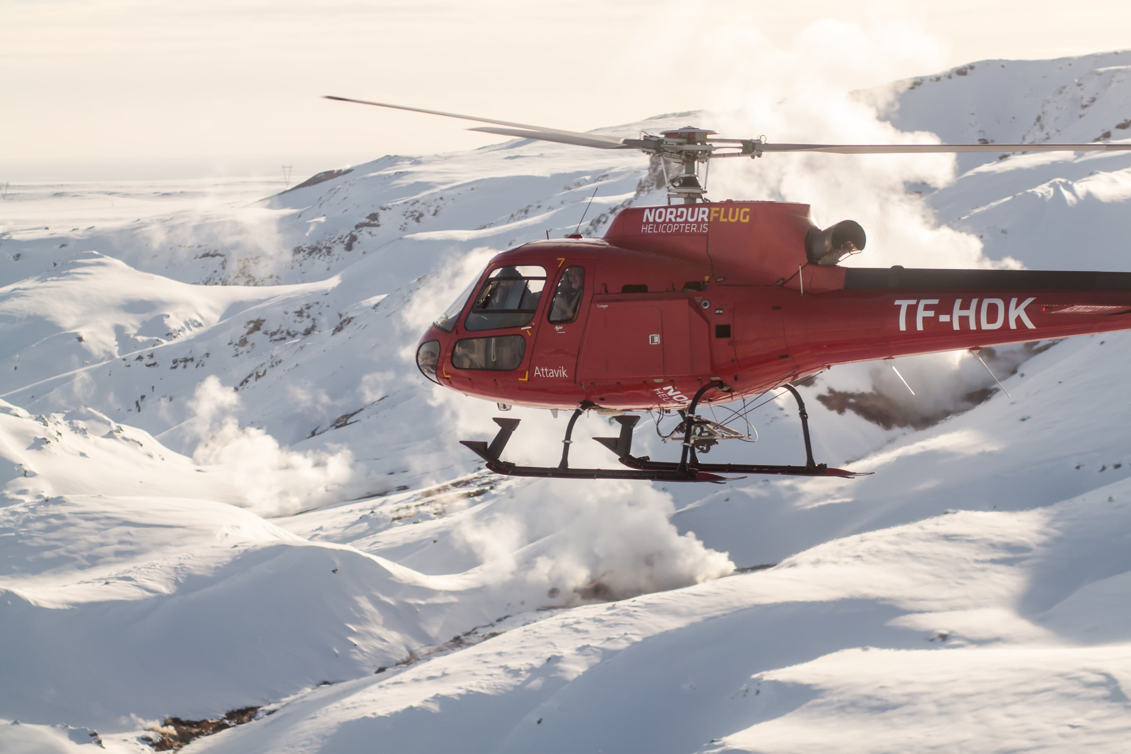 Helicopter-tours-iceland