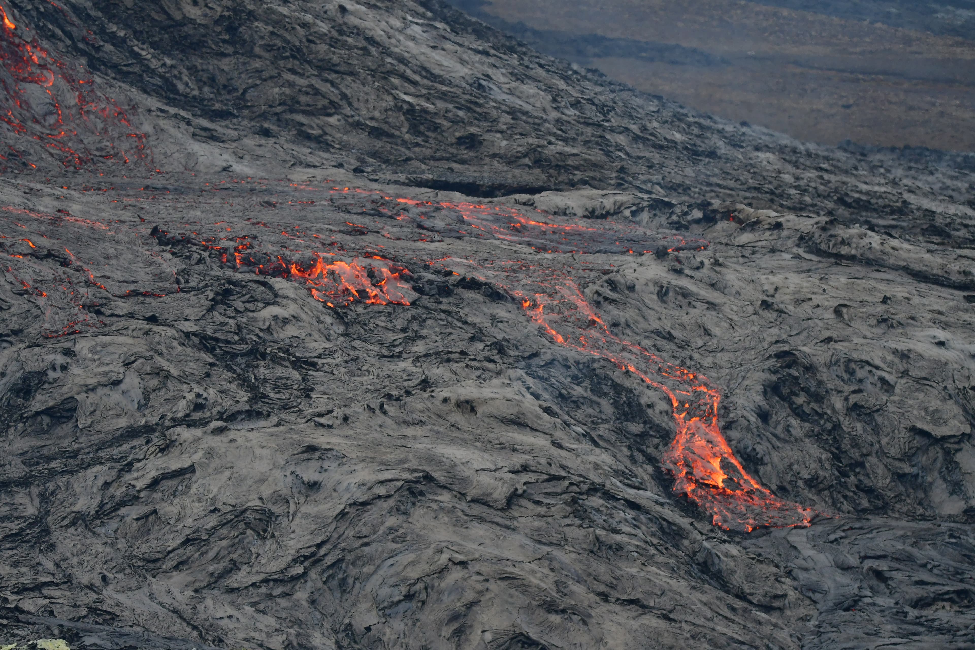 Volcano-eruption-lava-river