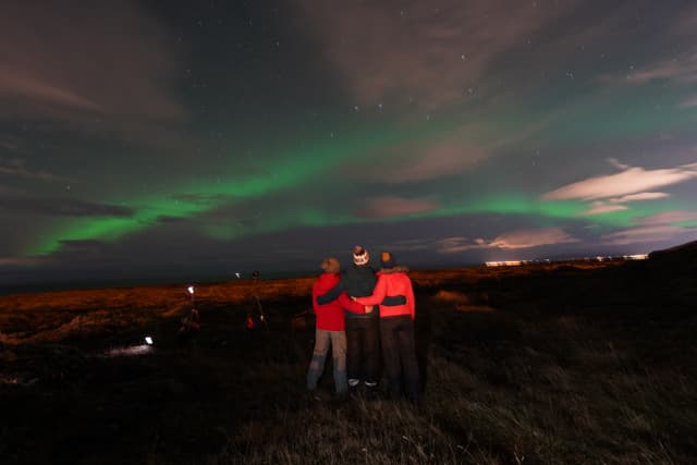 northern-lights-day-tour