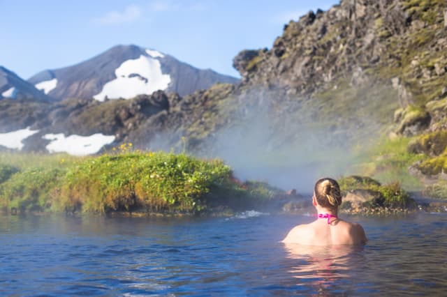 hot-spring-landmannalaugar