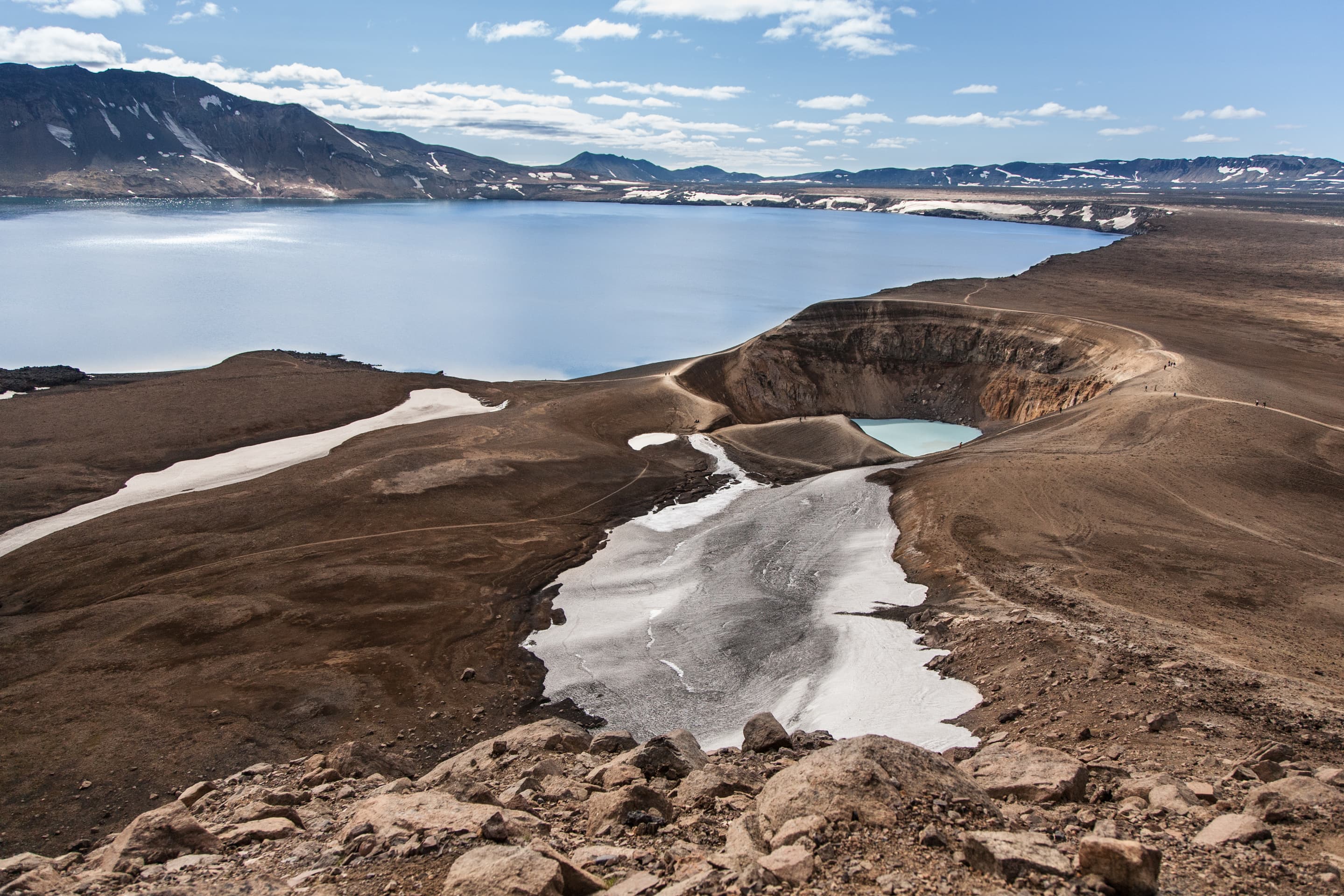 askja-volcano-crater-and-lake-iceland