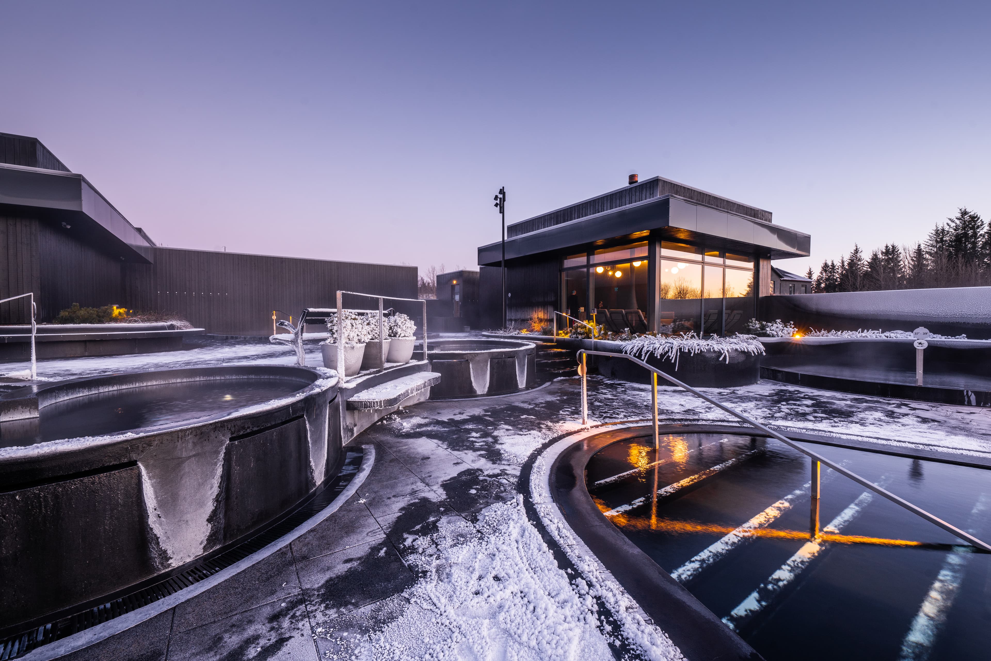 Krauma-Geothermal-Bath-Spa