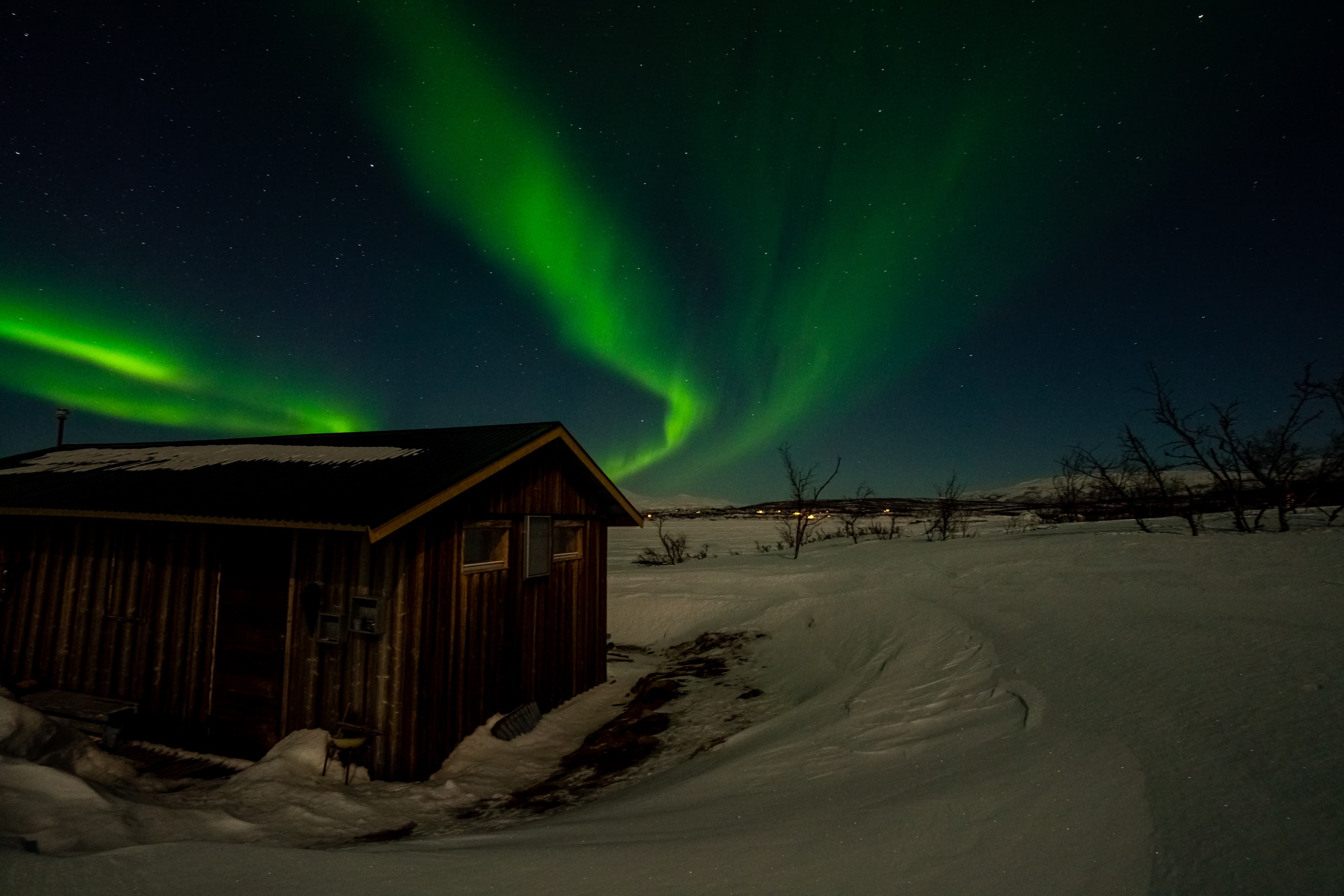 Aurora Snowshoeing Abisko 2