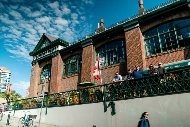 Best of Toronto Tour 1