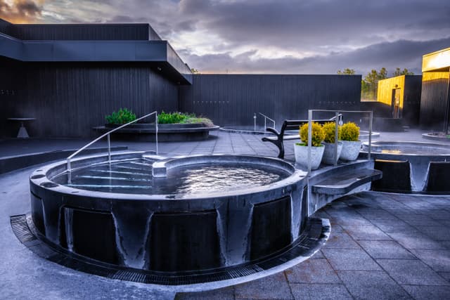 Krauma-Geothermal-Bath-Spa