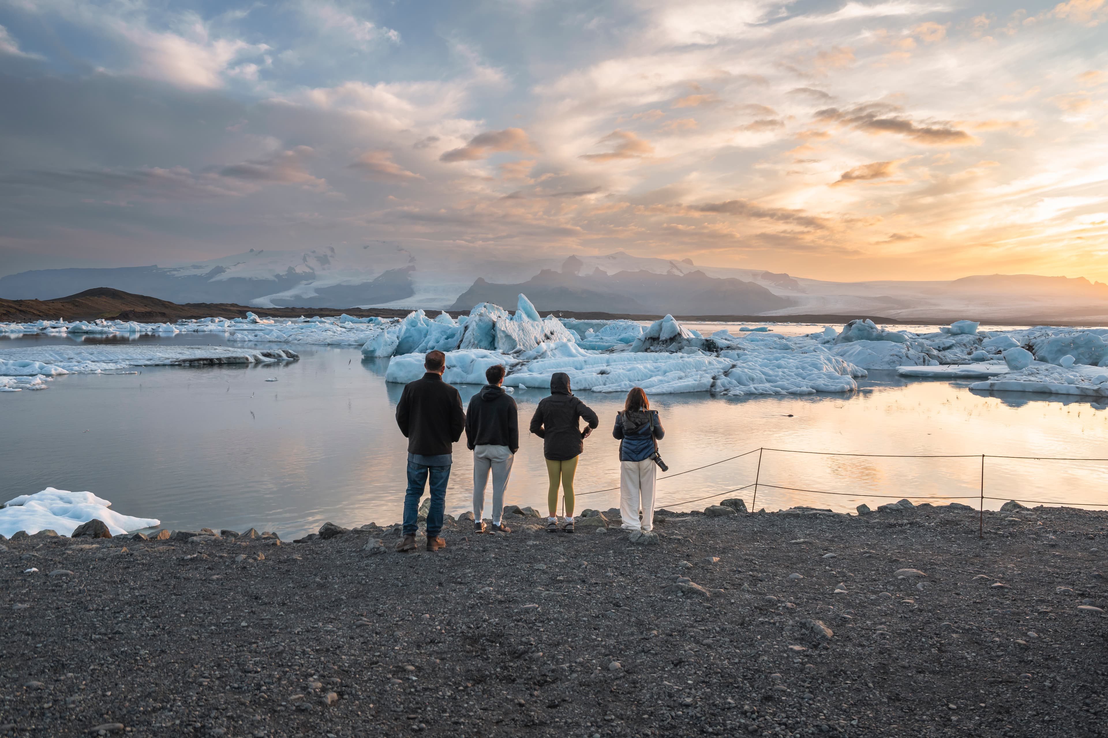 glacier-lagoon-july