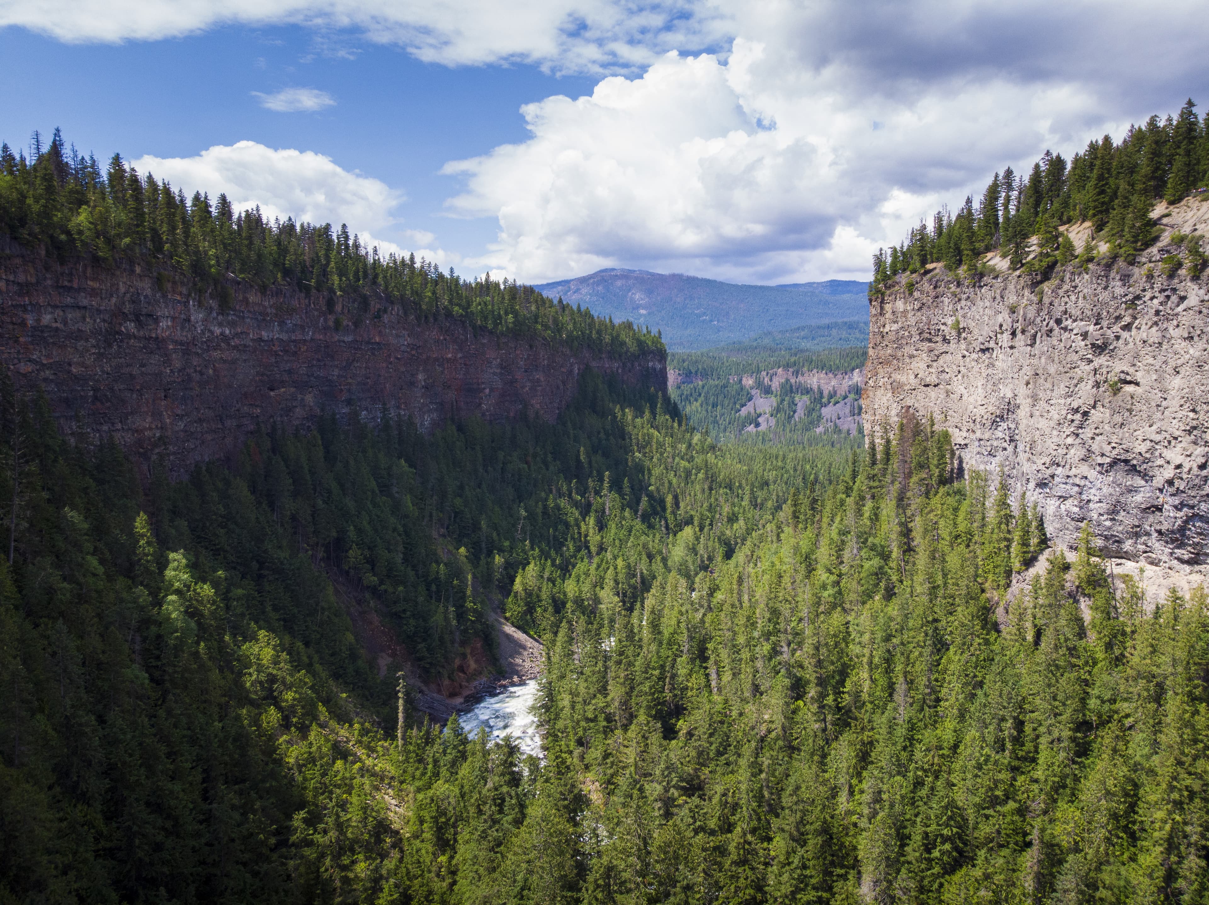 Helmcken falls Canyon during day 