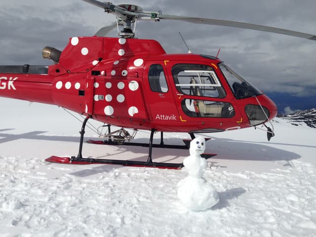 Helicopter-tours-iceland