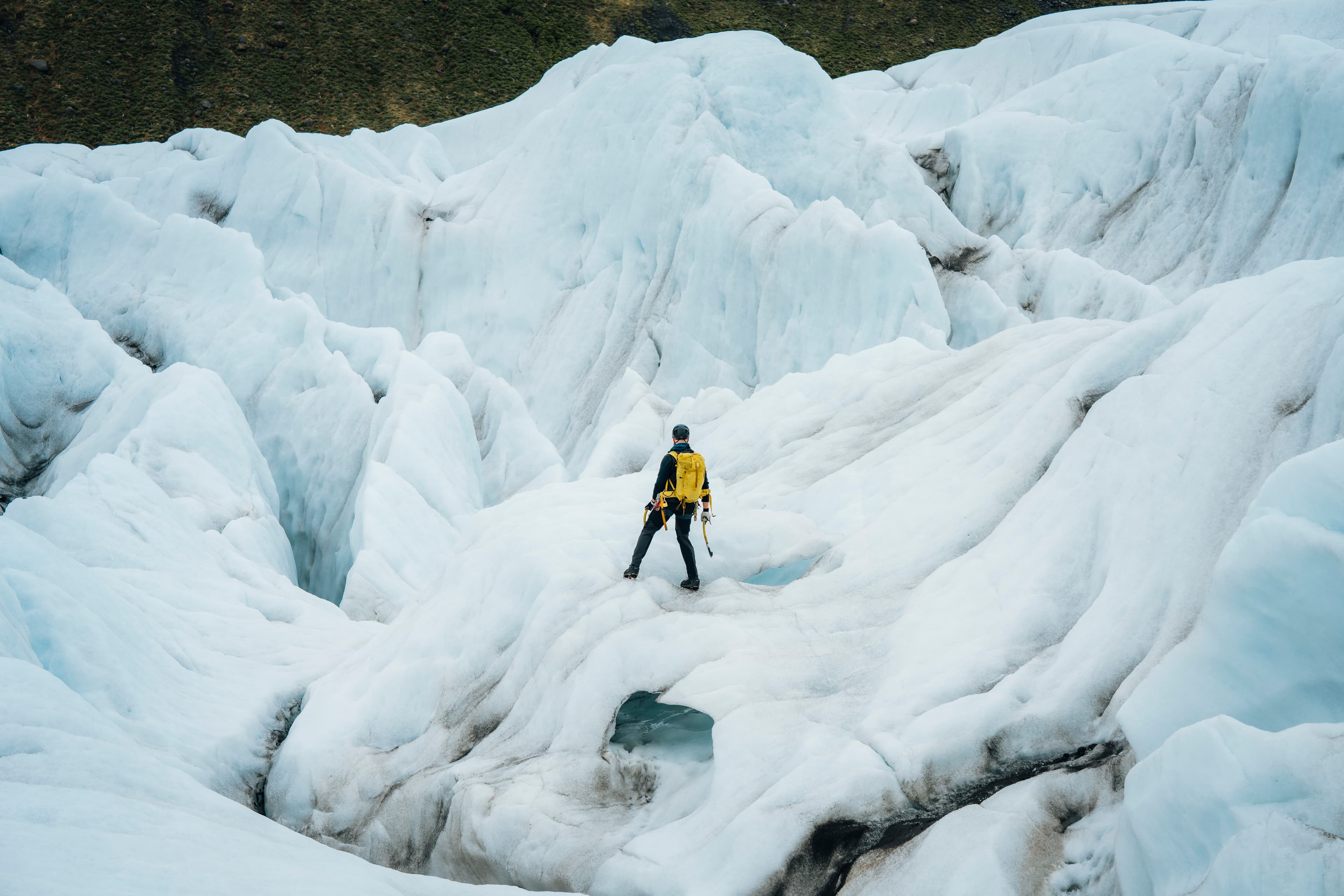 falljokull-crevasse-maze