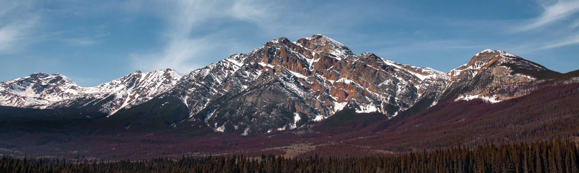 H-jasper-national-park-canada-landscape-mountain-peak-clear-sky-mount-pyramid-frozen-lake-1